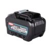 Makita aku 40V 5.0Ah BL4050. Laadimistaseme indikaatoriga 5,0 Ah Li-ion aku. Võimas 40Vmax aku sobib kasutamiseks Makita XGT® seeria tööriistadega. Ideaalne suure energiatarbimisega tööriistadele. Laadimisaeg kiirlaadijas 50 minutit.