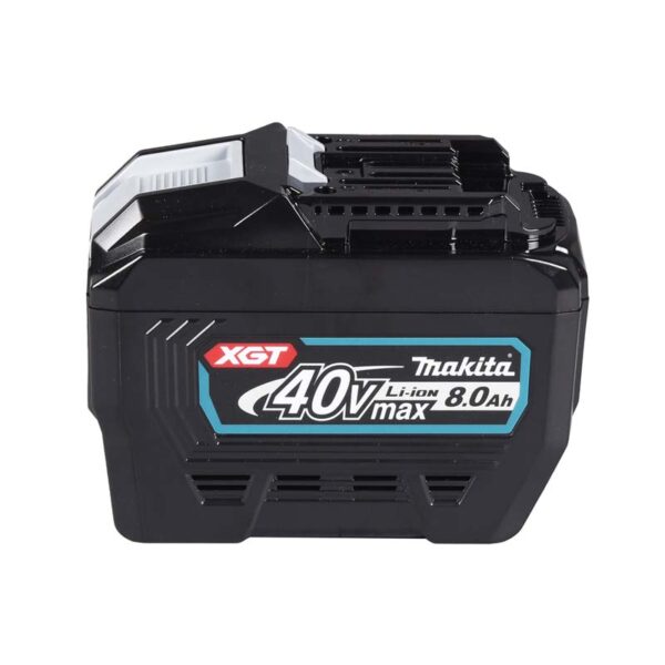 Makita aku 40V 8.0Ah BL4080F Laadimistaseme indikaatoriga 8,0 Ah Li-ion aku. Võimas 40Vmax ja 80Vmax aku sobib kasutamiseks Makita XGT® seeria tööriistadega. Ideaalne suure energiatarbimisega tööriistadele. Laadimisaeg kiirlaadijas 76 minutit.
