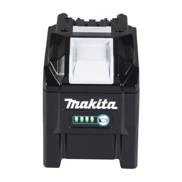 Makita aku 40V 8.0Ah BL4080F Laadimistaseme indikaatoriga 8,0 Ah Li-ion aku. Võimas 40Vmax ja 80Vmax aku sobib kasutamiseks Makita XGT® seeria tööriistadega. Ideaalne suure energiatarbimisega tööriistadele. Laadimisaeg kiirlaadijas 76 minutit.