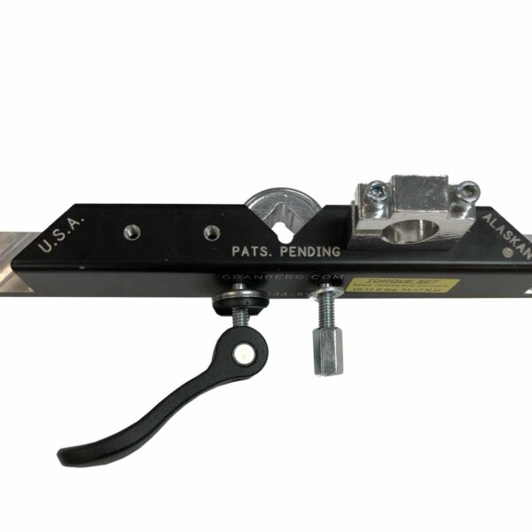 Kiirkinnitusega klambrid saeraamile