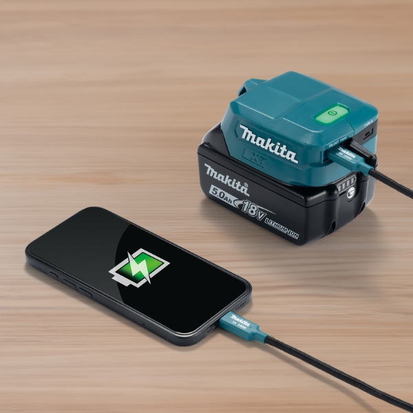USB laadimisadapter MAKITA ADP15 18V (3)